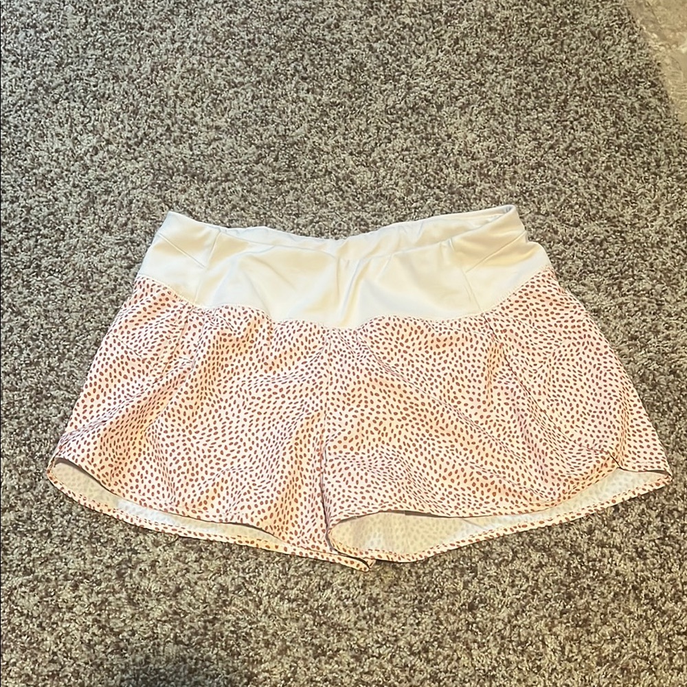 Calia by Carrie Underwood women’s shorts